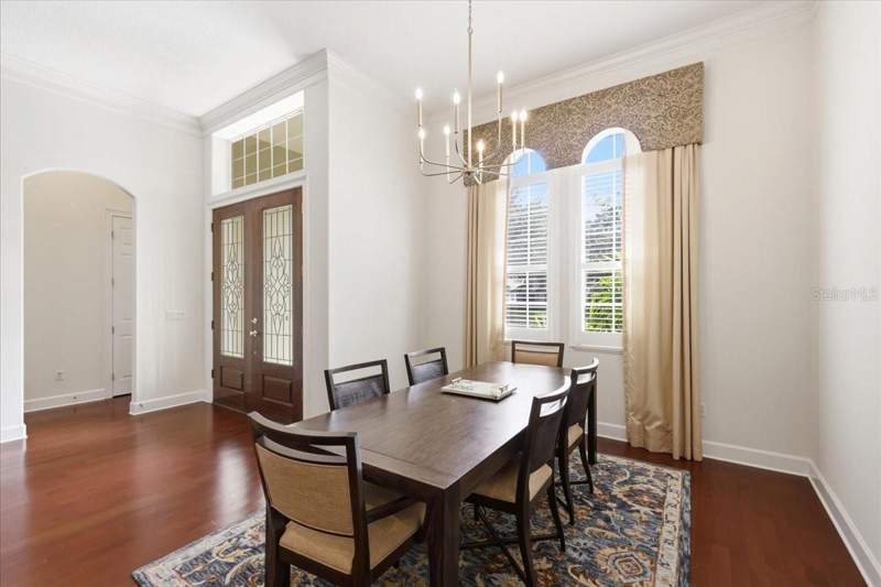 4 bedroom Single Family Residence at 6124 Foxfield Court, Keenes Pointe, Windermere — photo 5