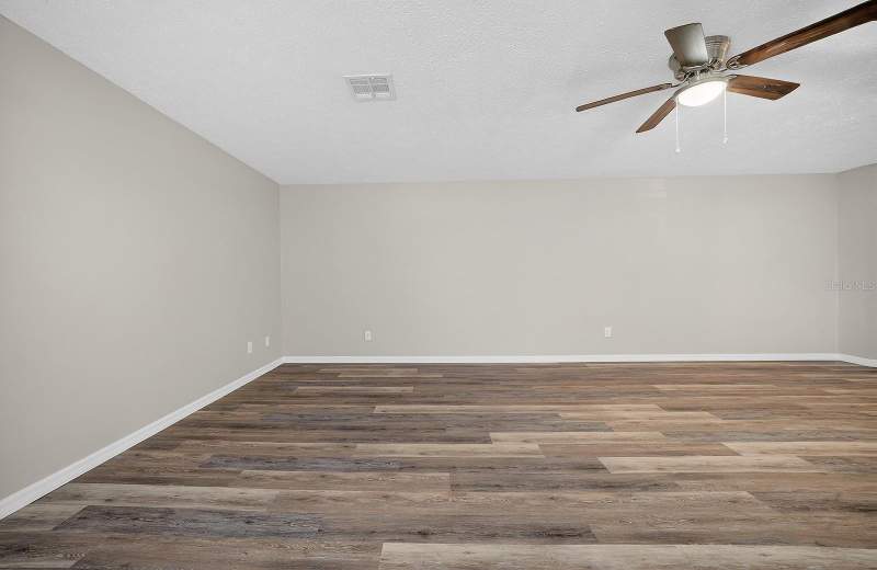 2 bedroom Villa at 2948 Tangerine Court, Royal Oak Estates 3rd Add, Leesburg — photo 5