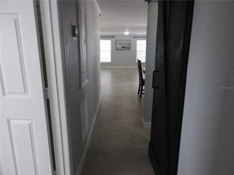 8822 Rocky Creek Drive, Tampa FL - photo 16 of 36