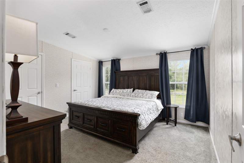 4 bedroom Manufactured Home at 14785 SW 71st Avenue Road, Marion Oaks Ranches, Ocala — photo 5