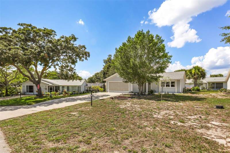 3 bedroom Single Family Residence at 1305 Moray Court, Scottish Hlnds Condo, Leesburg — photo 2