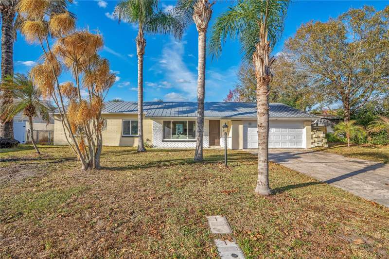 2801 GULFSTREAM ROAD home for sale in Isle Catalina