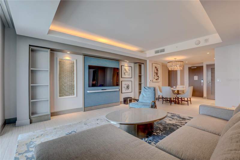 1 bedroom Condo - Hotel at 691 S Gulfview Boulevard #1608, Enchantment Clearwater Beach Hotel Condominium, Clearwater Beach — photo 2