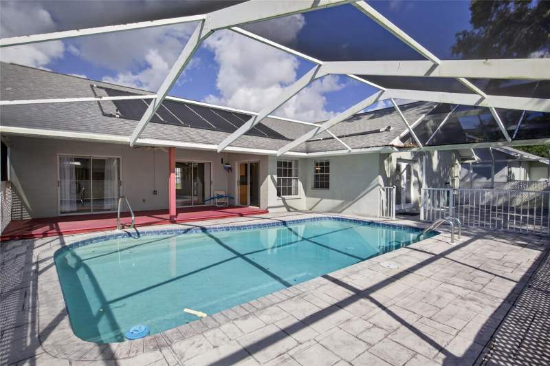 3 bedroom Single Family Residence at 13625 Deventer Court, Barrington Woods Ph 02, Hudson — photo 5