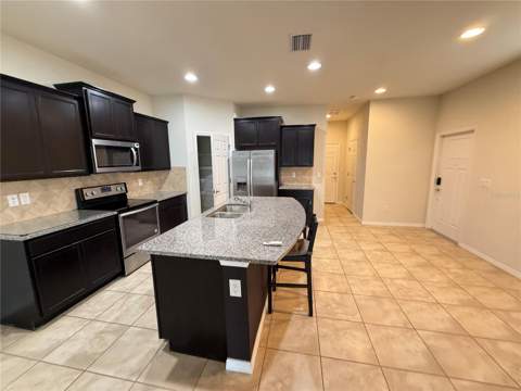 9154 Hillcroft Drive, Riverview FL - photo 16 of 55