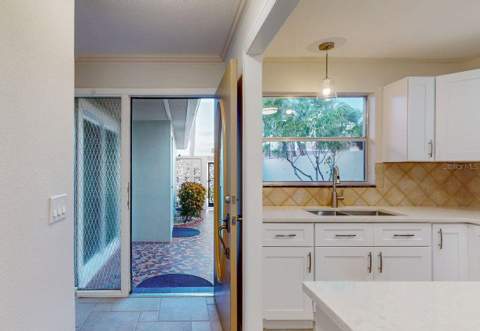 636 Boca Ciega Point Boulevard, St Petersburg FL - photo 17 of 96