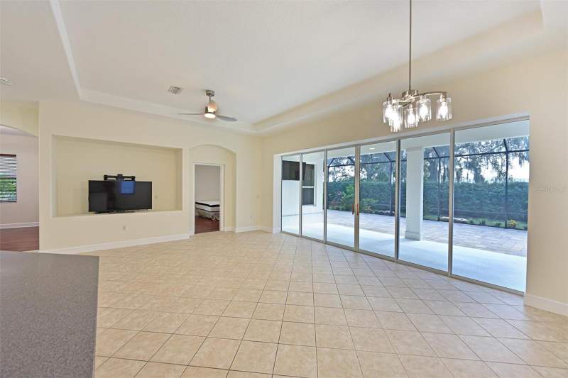 2 bedroom Single Family Residence at 9616 Portside Terrace, Waterlefe Golf & River Club, Bradenton — photo 4