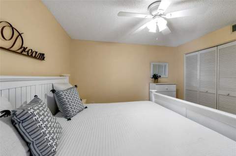 6908 Drewrys Bluff #704, Bradenton FL - photo 16 of 27