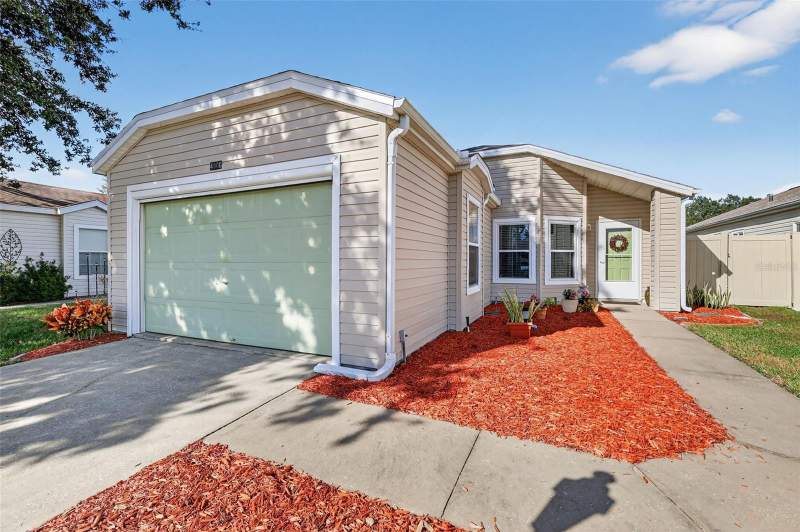 2 bedroom Single Family Residence at 4900 Heron Run Circle, Plantation At Leesburg Heron Run, Leesburg — photo 3