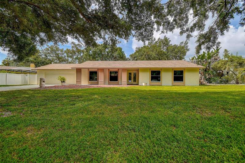 9404 W HAMILTON AVENUE home for sale in Byars Heights