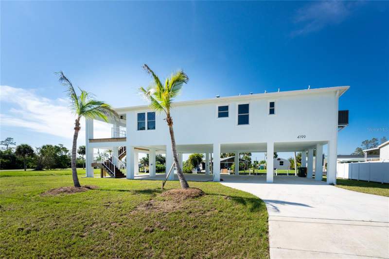 3 bedroom Single Family Residence at 4199 Hollis Avenue, El Jobean Ward 01, Port Charlotte — photo 2