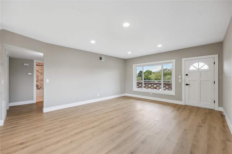 2 bedroom Condominium at 2072 Australia Way #42, On Top Of The World, Clearwater — photo 3