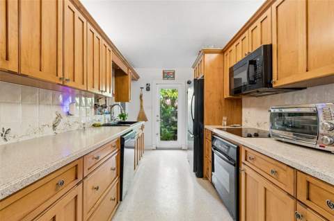 159 Biscayne Avenue, Tampa FL - photo 16 of 99