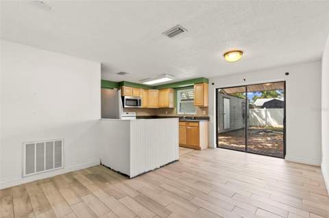 5557 146th Terrace, Clearwater FL - photo 9 of 45