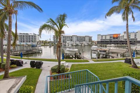 179 Medallion Boulevard #H, Madeira Beach FL - photo 9 of 30