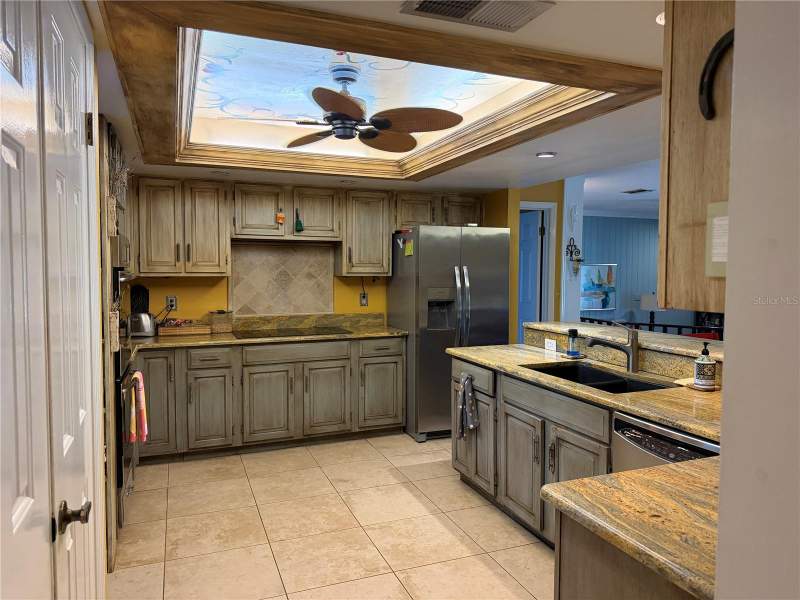 5 bedroom Single Family Residence at 1114 Wald Road, Southern Oaks, Orlando — photo 4
