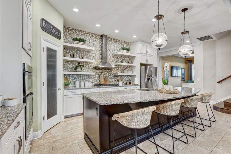 4 bedroom Single Family Residence at 7209 Meeting House Lane, Waterset Ph 3A-1 & Waterset, Apollo Beach — photo 5