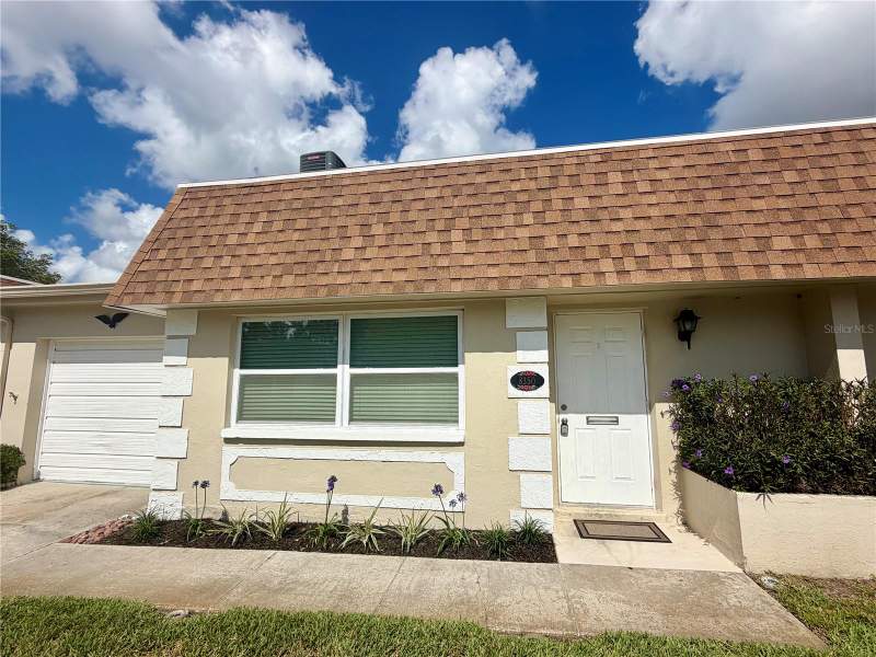8350 BURGUNDY DRIVE home for sale in Vendome Village