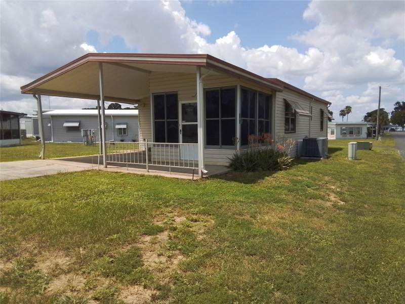 2 bedroom Manufactured Home at 915 Mark Road, Brittany Estates, Leesburg — photo 3
