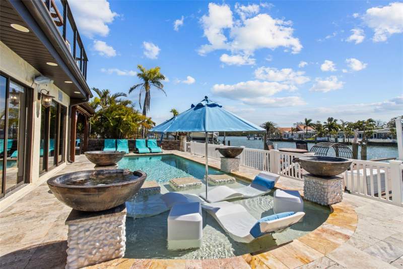 3 bedroom Single Family Residence at 357 La Hacienda Drive, La Hacienda 1st Add, Indian Rocks Beach — photo 3