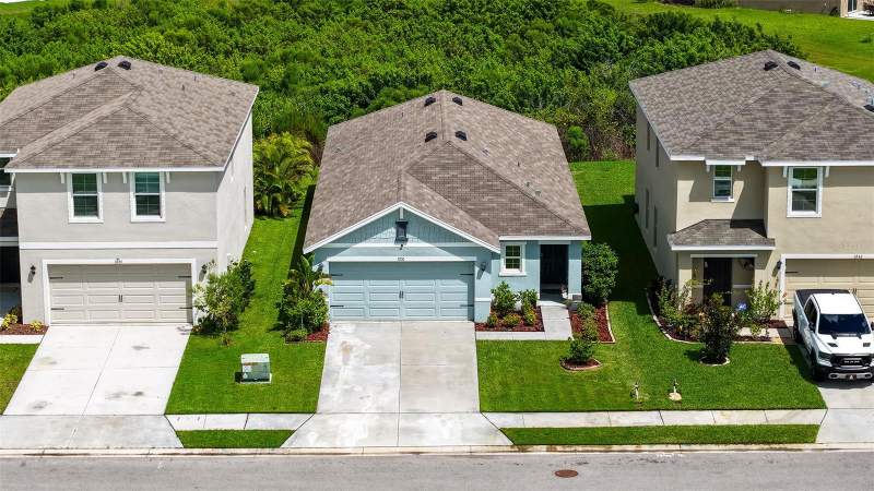 3 bedroom Single Family Residence at 5250 Rocky Coast Place, Silverstone North Ph Ia & Ib, Palmetto — photo 2