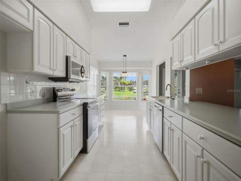 1023 Almondwood Drive, New Port Richey FL - photo 20 of 64
