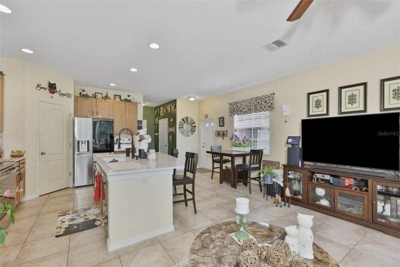 3 bedroom Townhouse at 8718 Turnstone Haven Place, Harvest Creek Village, Tampa — photo 5