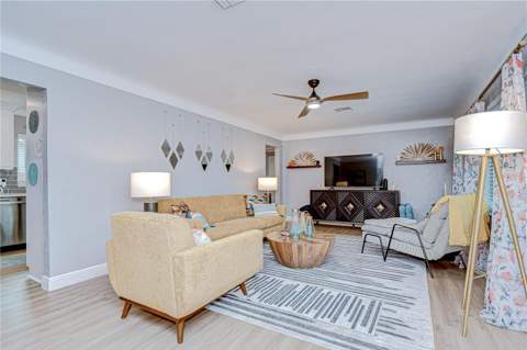 130 63rd Street, St Petersburg FL - photo 6 of 44