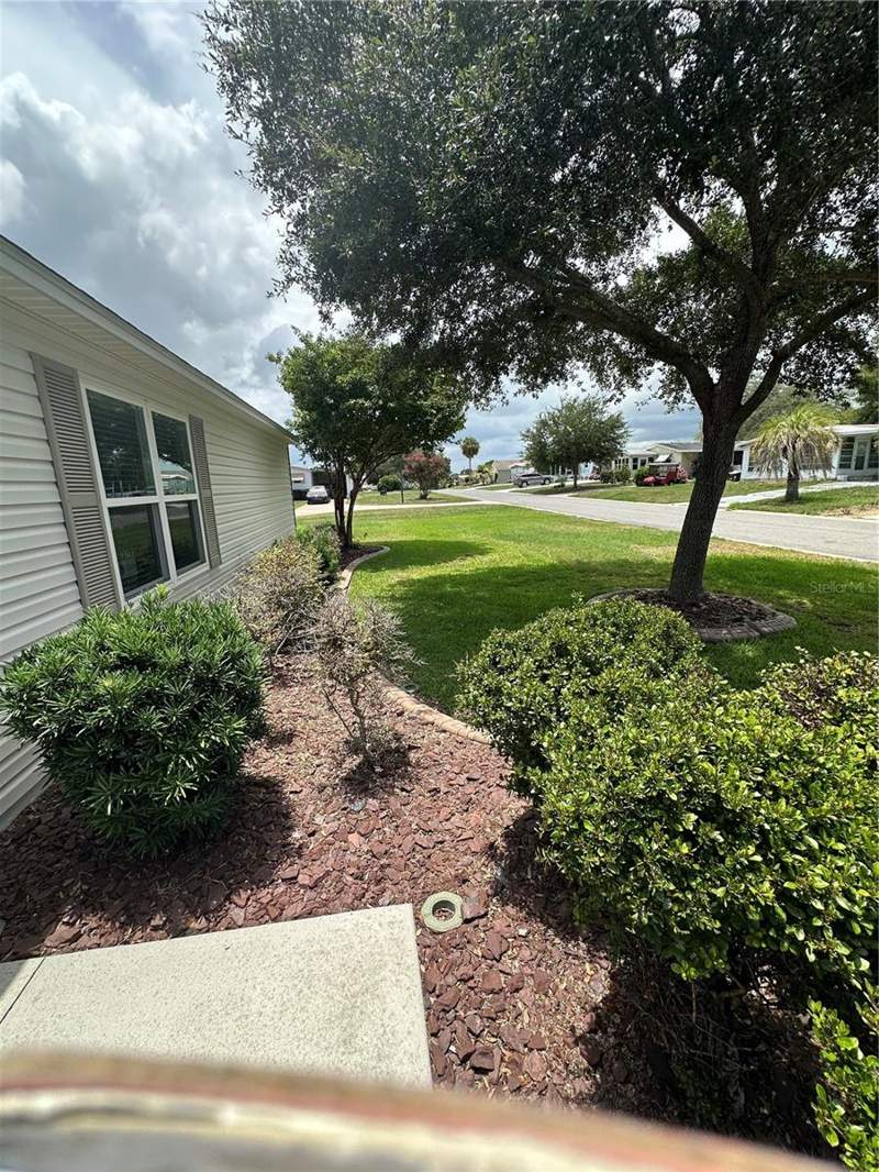 2 bedroom Single Family Residence at 716 Truman Avenue, Orange Blossom Gardens Un 3 1B, Lady Lake — photo 2