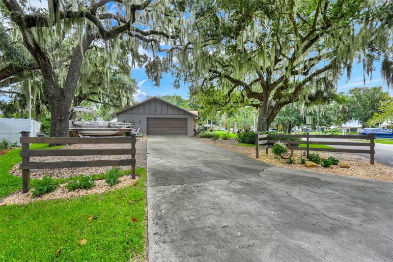 3 bedroom Single Family Residence at 31946 Harris Road, Riverwood Unit 01, Tavares — photo 3