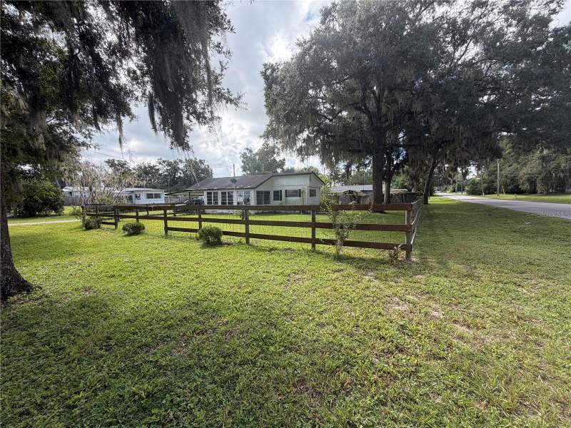 2 bedroom Mobile Home at 6540 SE 107th Street, Cedars, Belleview — photo 3