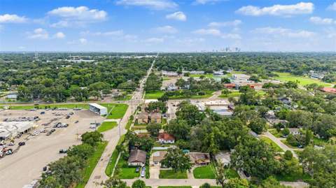 2109 E Flora Street, Tampa FL - photo 9 of 44