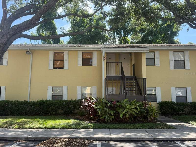 2 bedroom Condominium at 3001 58th Avenue #805, Arbor Grove Condo, St Petersburg — photo 3