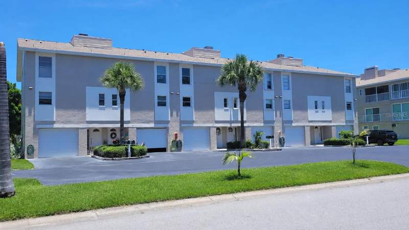 255 CAPRI CIRCLE #17 home for sale in Treasures Of Capri Condos for Sale: 1 Listing
