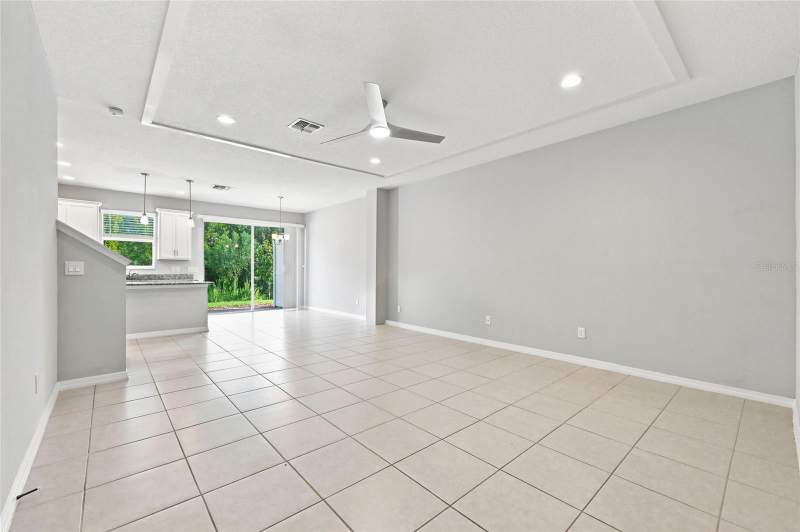 3 bedroom Townhouse at 2559 Sedge Grass Way, Sawgrass Lndgs, Orlando — photo 4