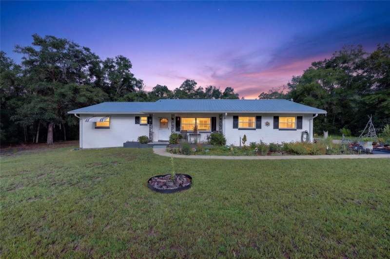 2 bedroom Single Family Residence at 4500 SW Freshwater Court, Rainbow Lakes Estates, Dunnellon — photo 2