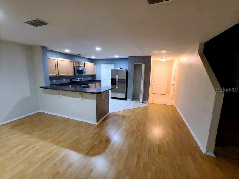 2 bedroom Townhouse at 1034 Chalcedony Street, Amber Pointe Unit 2, Kissimmee — photo 4
