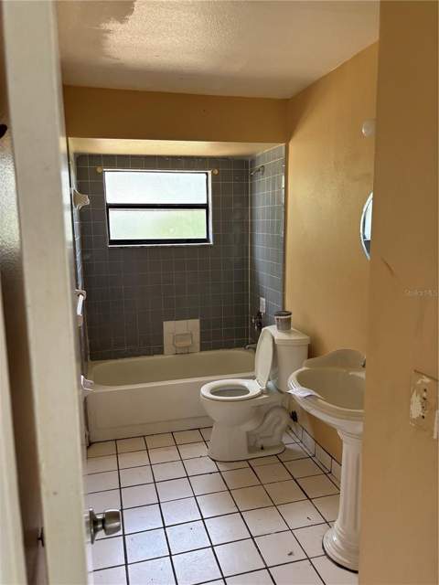 833 Oglethorpe Court, Kissimmee FL - photo 24 of 28