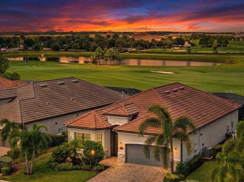 3 bedroom Single Family Residence at 5716 Cheech Glen, Lakewood National, Lakewood Ranch — photo 2