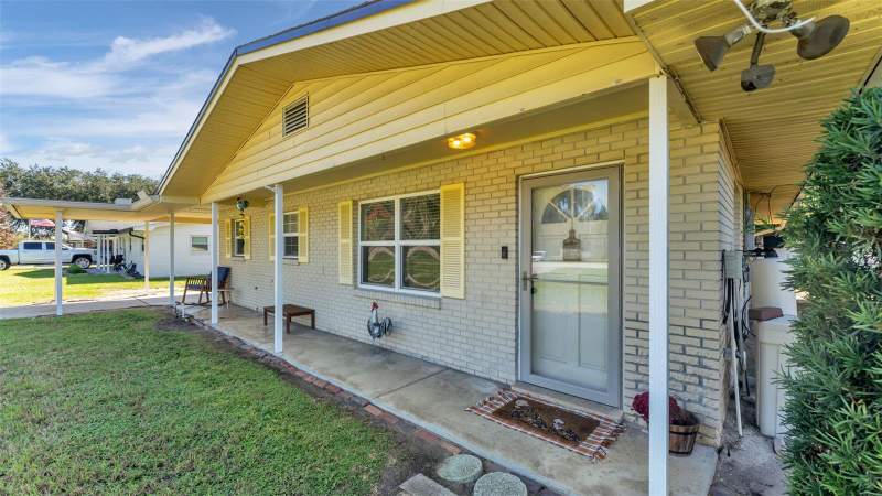 3 bedroom Single Family Residence at 455 Lyle Parkway, Millers Manor Pb 42 Pg 45 Blk A E 74 Ft Of W 523 F, Bartow — photo 3