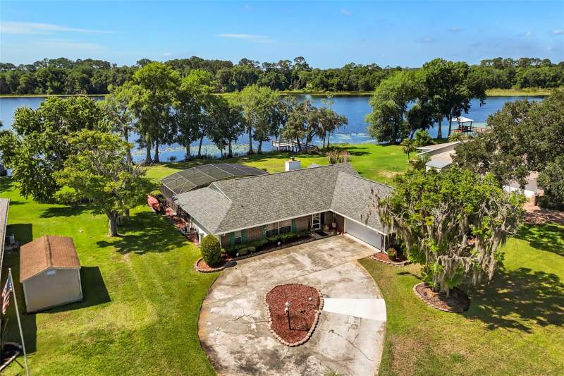 4 bedroom Single Family Residence at 6720 Bay Shore Drive, Bay Lake Estates, St Cloud — photo 3