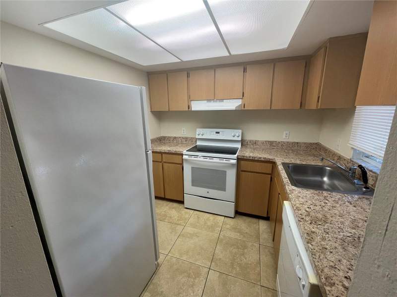 2 bedroom Condominium at 584 Fairways Lane #F102, Silver Downs Un F 102, Ocala — photo 3