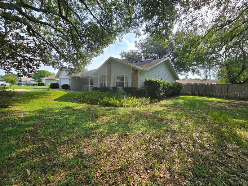 3 bedroom Single Family Residence at 5655 SE 42nd Avenue, Country Estate, Ocala — photo 2
