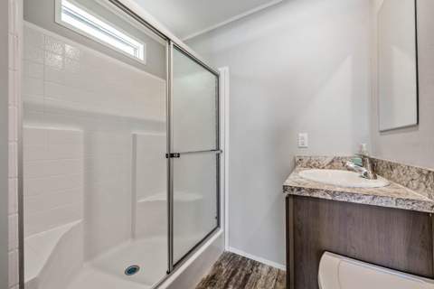 36747 Lakewood Drive, Zephyrhills FL - photo 21 of 66