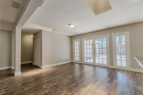 8018 W Pocahontas Avenue, Tampa FL - photo 9 of 28
