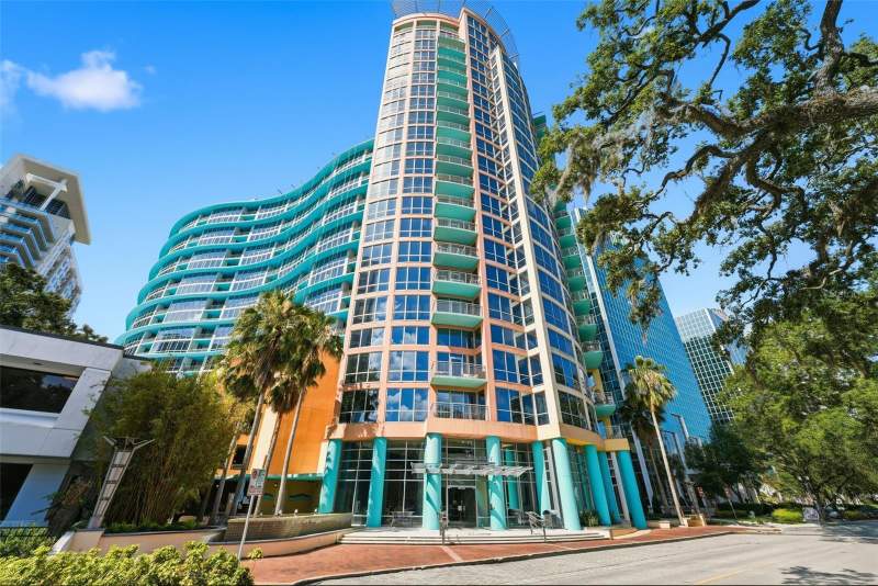 2 bedroom Condominium at 322 E CENTRAL BOULEVARD #912, WAVERLY ON LAKE EOLA, ORLANDO — photo 2