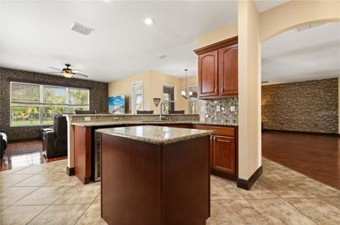 3759 Eagle Isle Circle, Kissimmee FL - photo 14 of 70