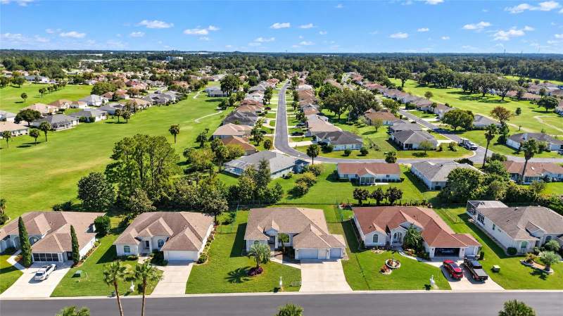 3 bedroom Single Family Residence at 2039 NW 55th Ave Road, Ocala Palms Un Vii, Ocala — photo 4