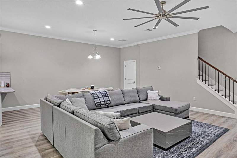 3 bedroom Townhouse at 746 Grand Cypress Lane, Cypress Trails Twnhms Of Tarpon Spgs, Tarpon Springs — photo 2