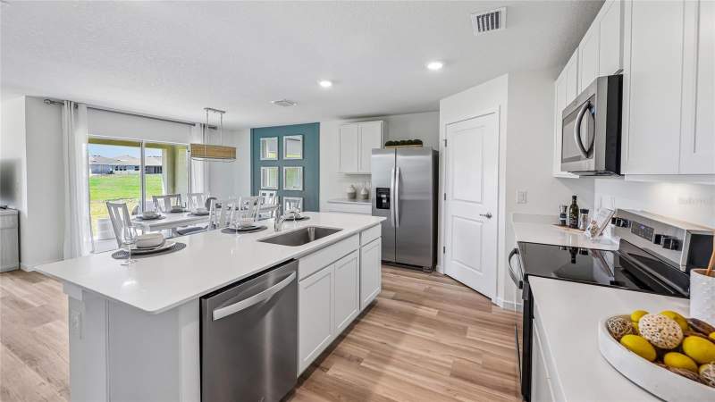 4 bedroom Single Family Residence at 7166 SE 112th Lane, Autumn Glen, Belleview — photo 5